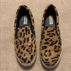Steve Madden leopard print slip ons